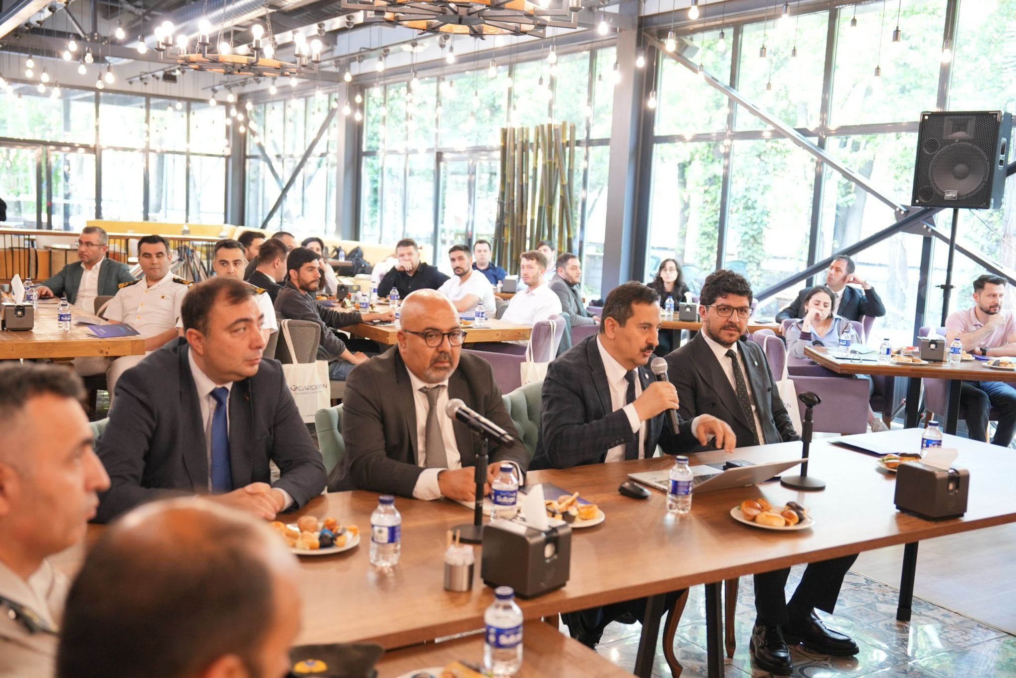 48. Kamu Siber Güvenlik Günü'ne katılan kamu yöneticileri ve uzmanları